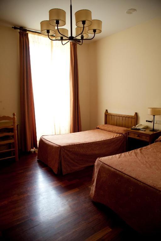 Hotel Balneario De Артейсо Екстериор снимка