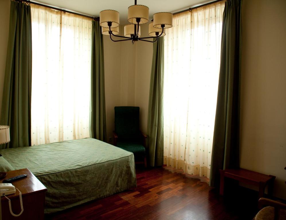 Hotel Balneario De Артейсо Екстериор снимка