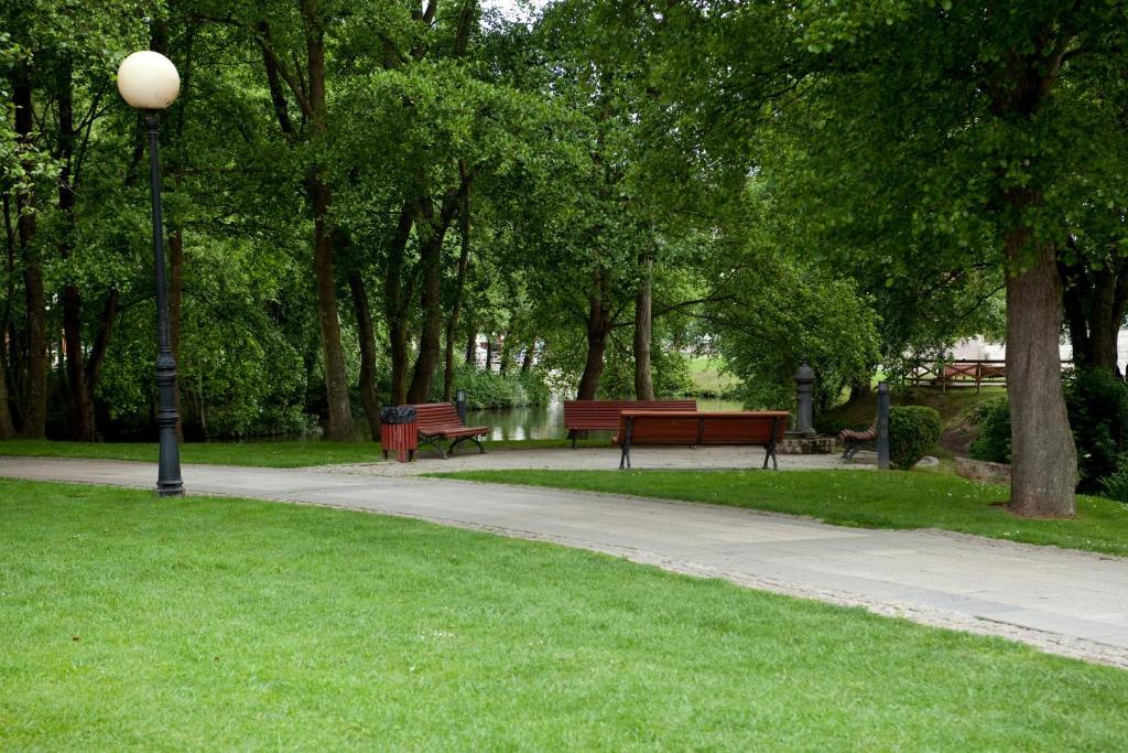 Hotel Balneario De Артейсо Екстериор снимка